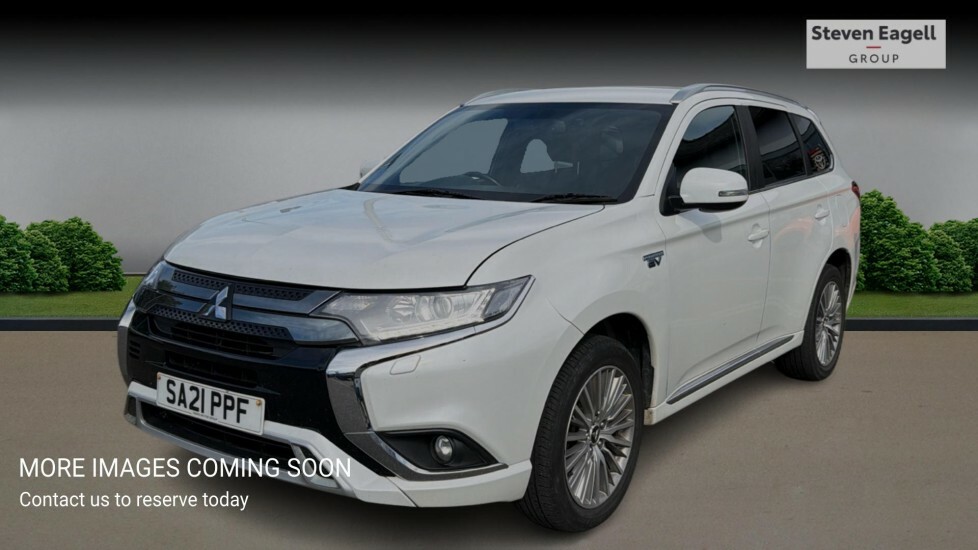 Mitsubishi Outlander 2.4H Twinmotor 13.8Kwh Dynamic Suv Plug White #3