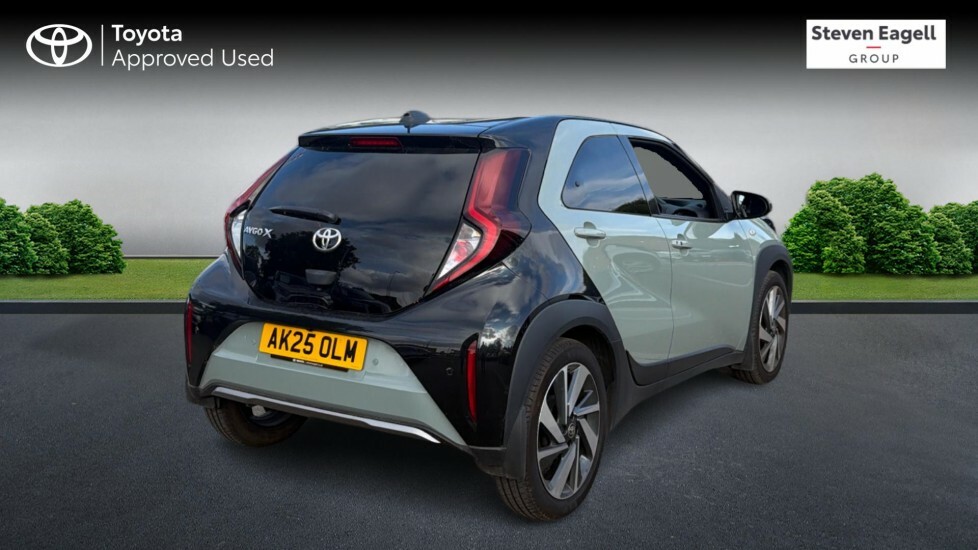Toyota Aygo X 1.0 Vvt-i Exclusive Hatchback Eu Green #2