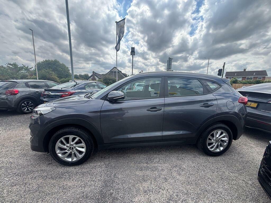 Hyundai Tucson 1.6 Gdi Blue Drive Se Nav Euro 6 S S EX67DHM Grey #4