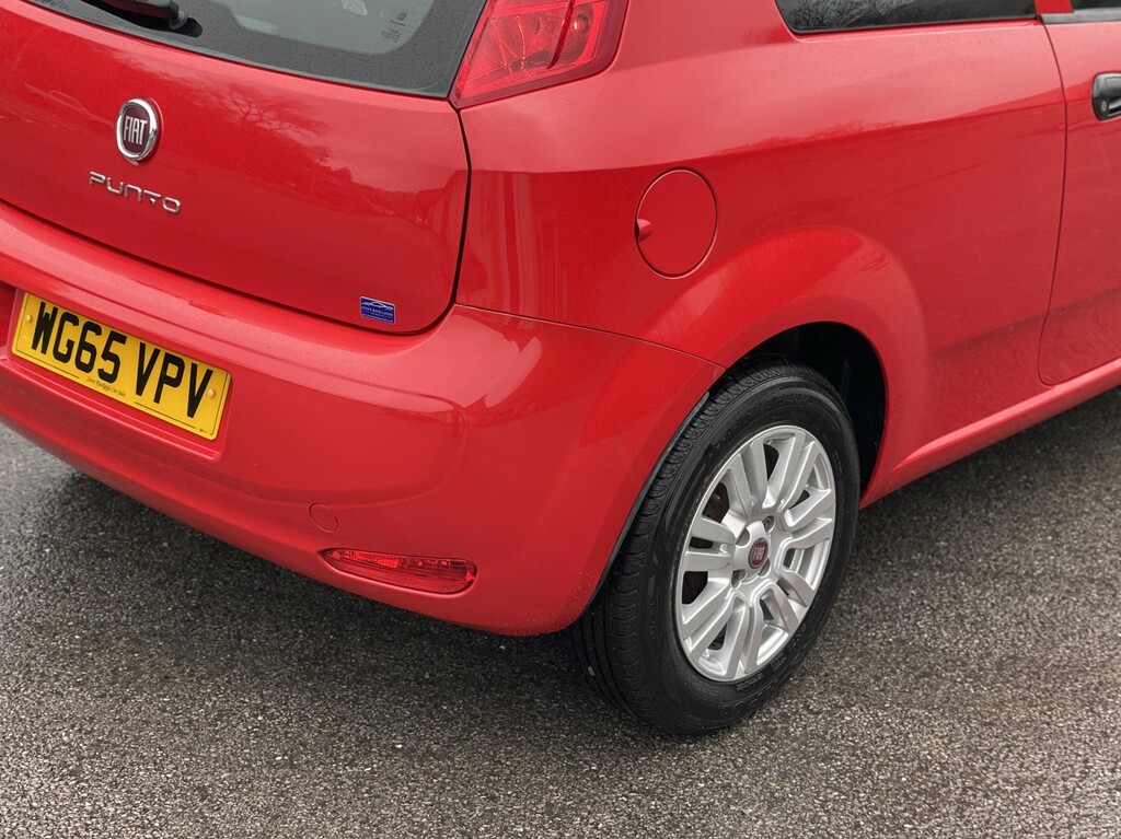 Fiat Punto Pop Plus White #16