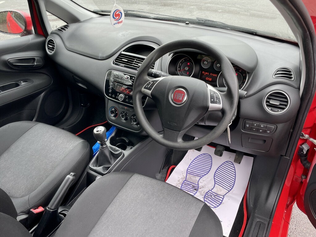 Fiat Punto Pop Plus White #5
