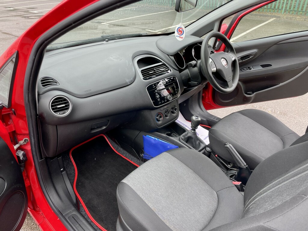 Fiat Punto Pop Plus White #14