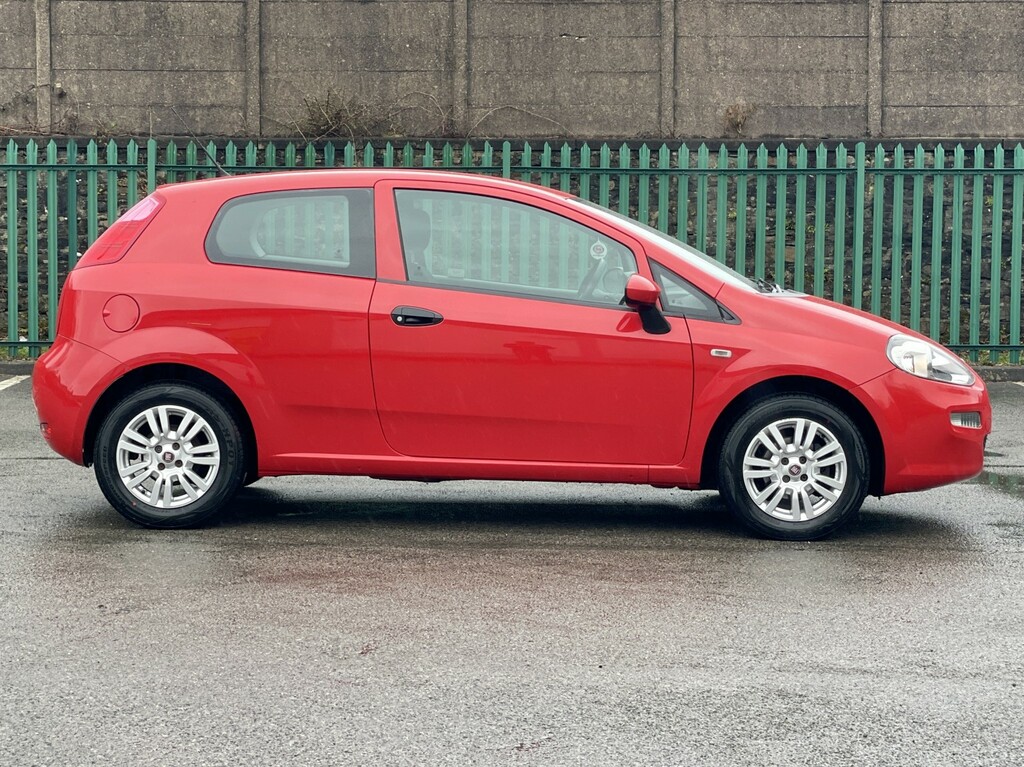 Fiat Punto Pop Plus White #8