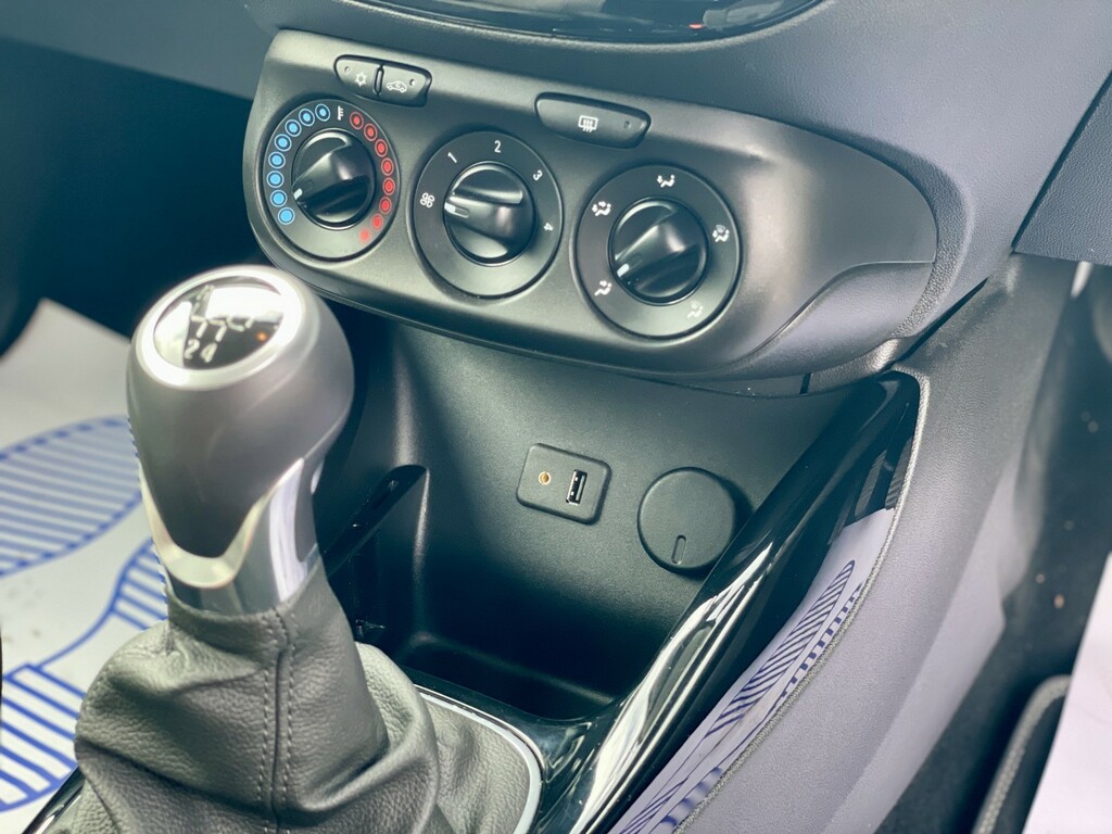 Vauxhall Adam Adam Jam White #19