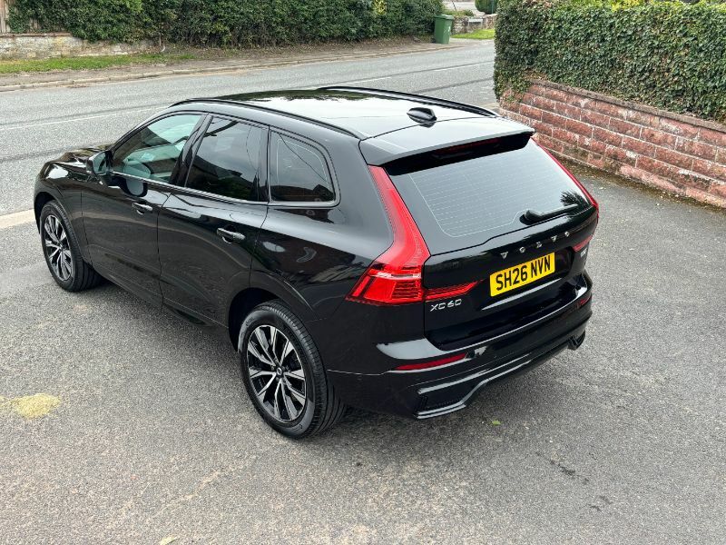 Volvo XC60 B5 Plus Black #5