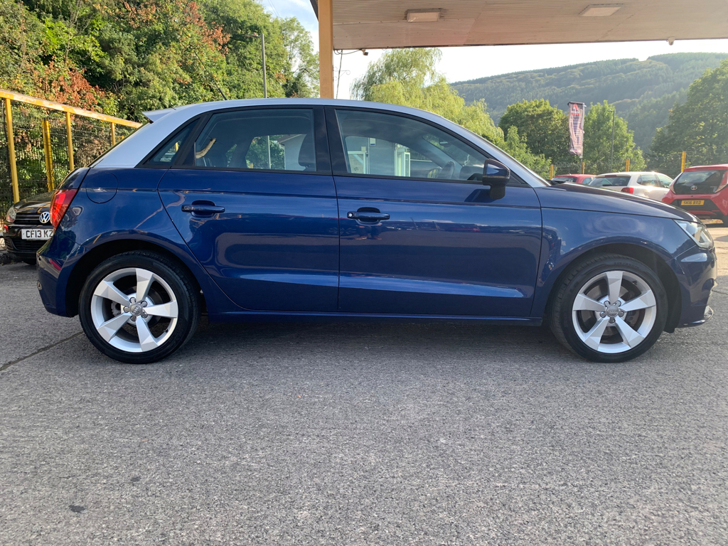 Audi A1 Sportback Tfsi Sport GC65MXS #4