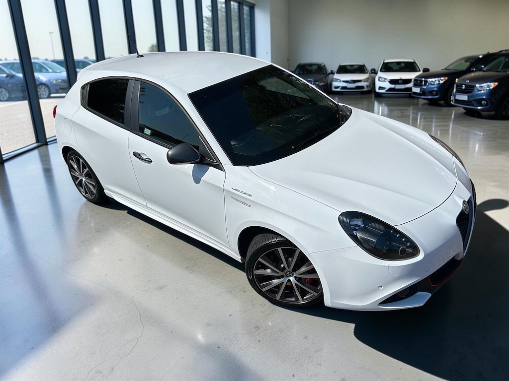 Alfa Romeo Giulietta 1750 Tbi Veloce Tct Euro 6 White #2
