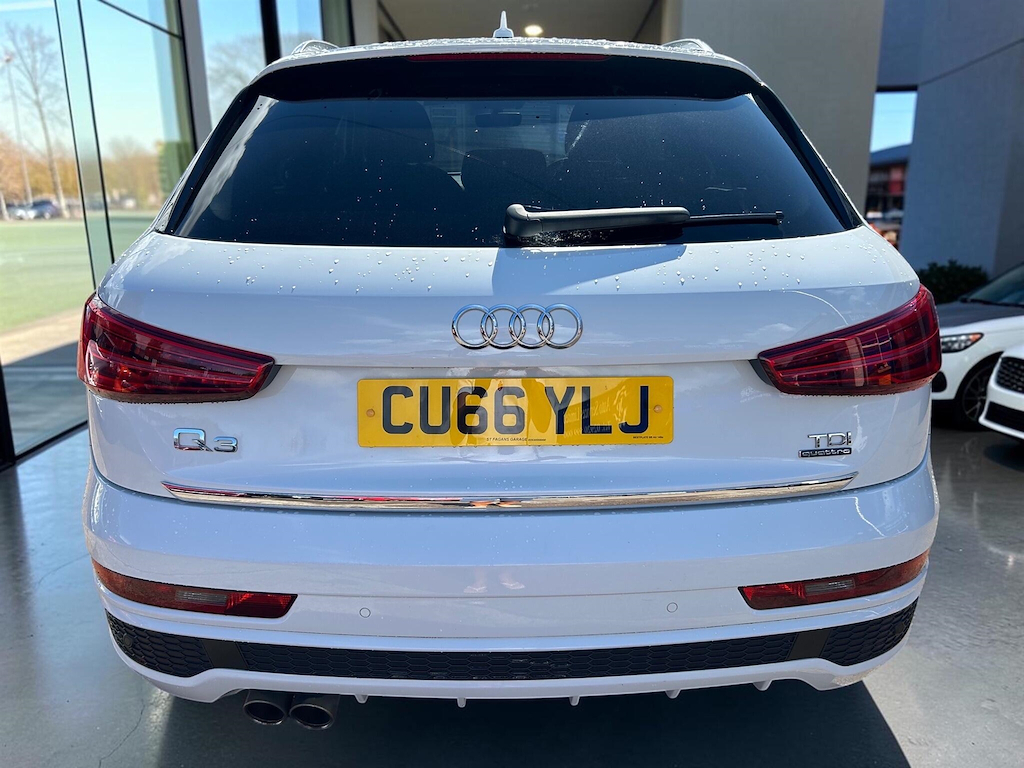 Audi Q3 Suv Black #8