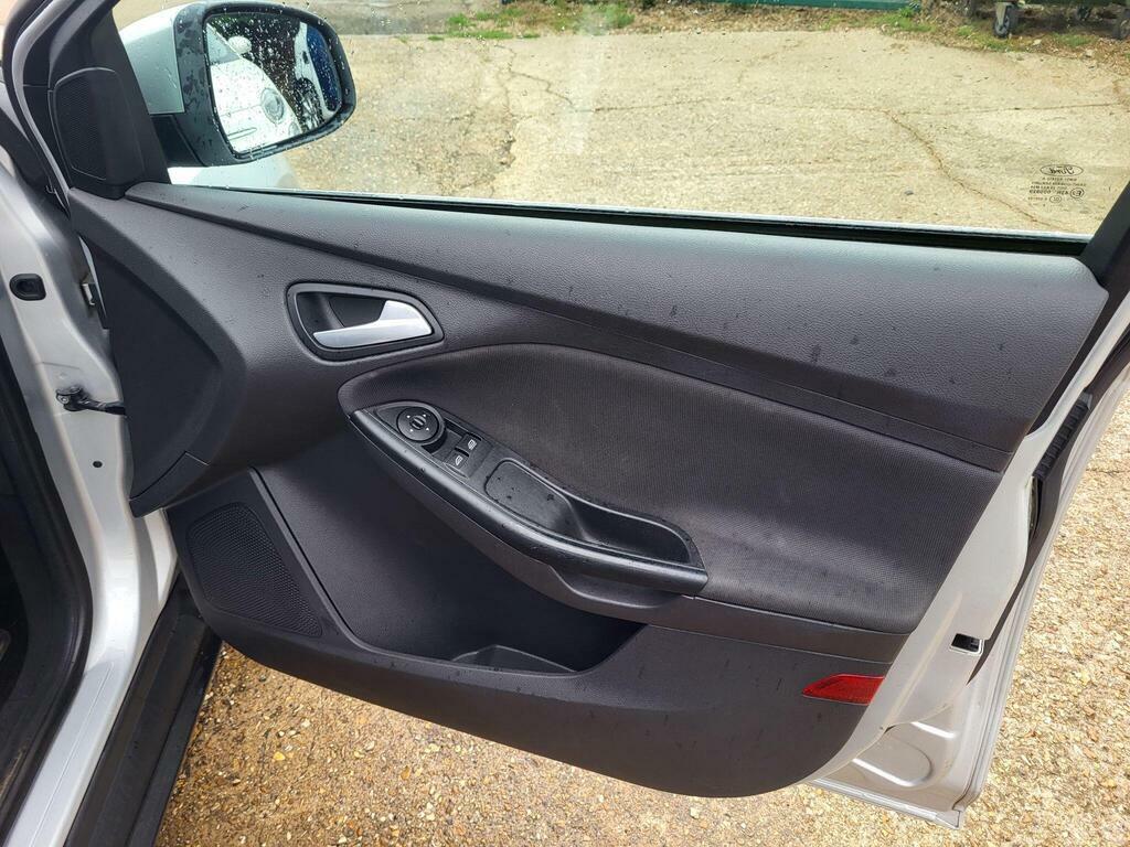 Ford Focus Grey #18