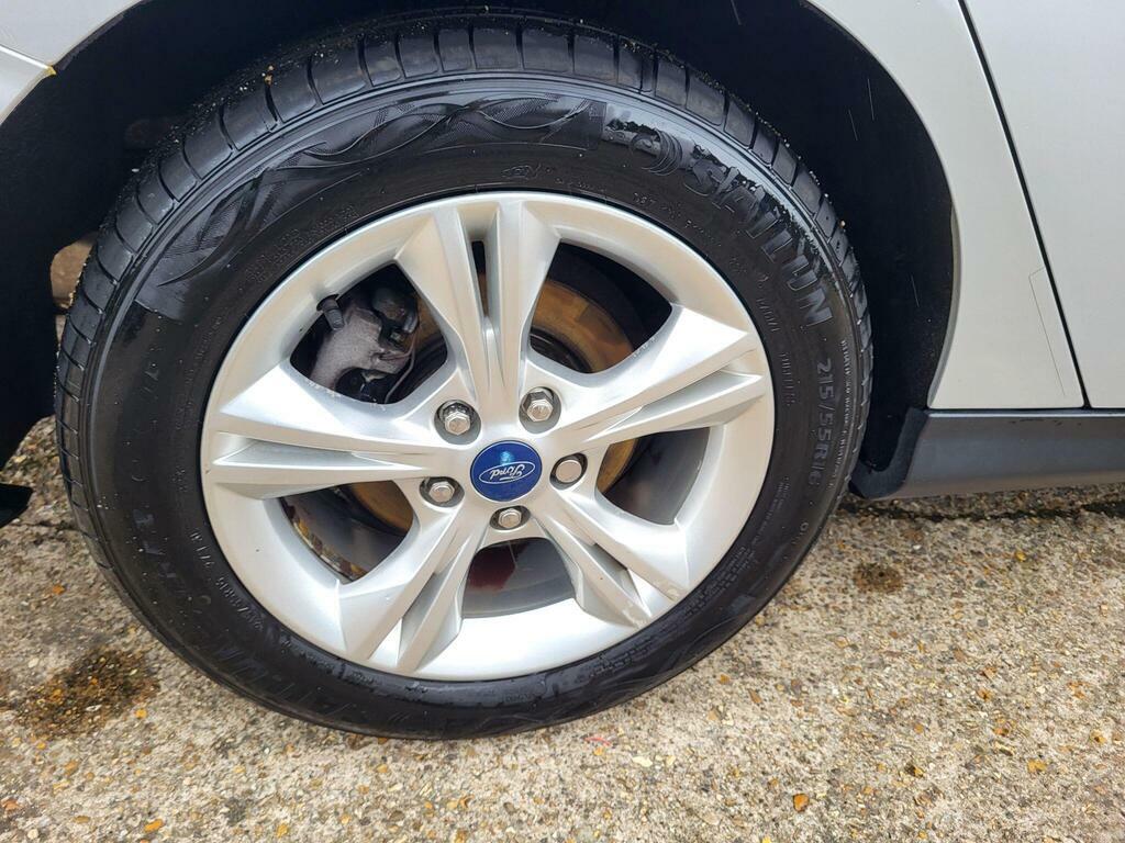 Ford Focus Grey #6