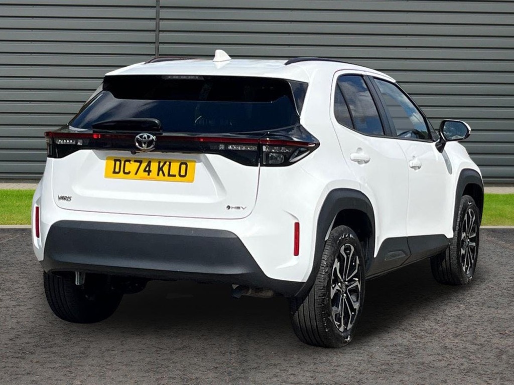 Toyota Yaris Cross 1.5 Vvt-h Design Suv Hybrid E Cvt White #3
