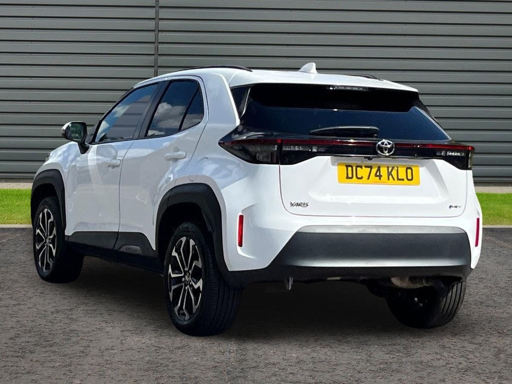 Toyota Yaris Cross 1.5 Vvt-h Design Suv Hybrid E Cvt White #5