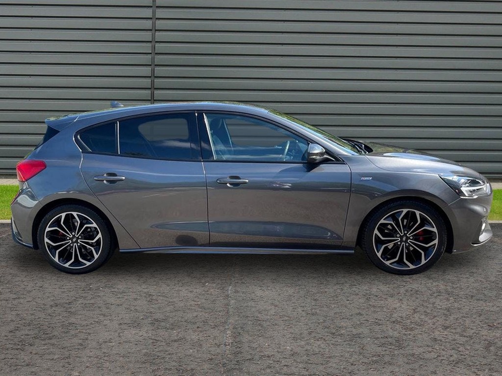 Ford Focus 1.5 Ecoblue St Line X Hatchback MA70NKT Grey #2