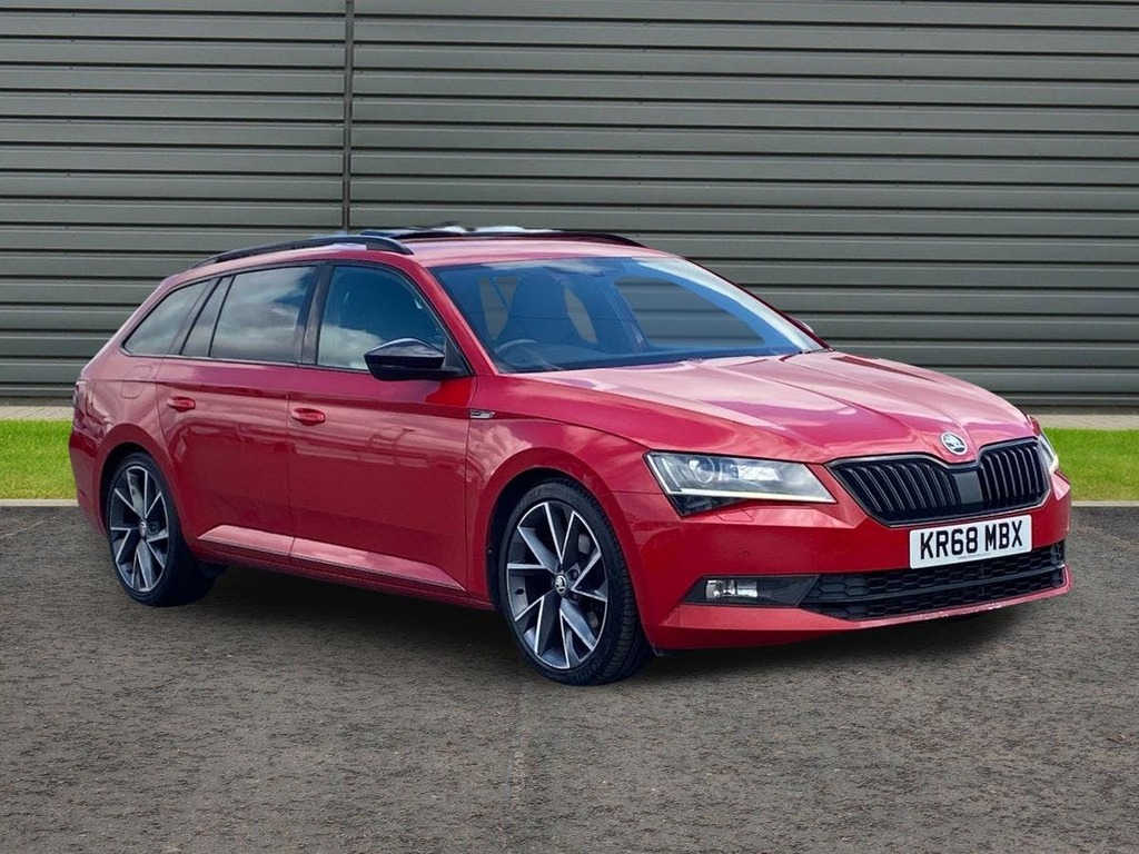 Skoda Superb 2.0 Tdi Sportline Plus Estate Dsg Red