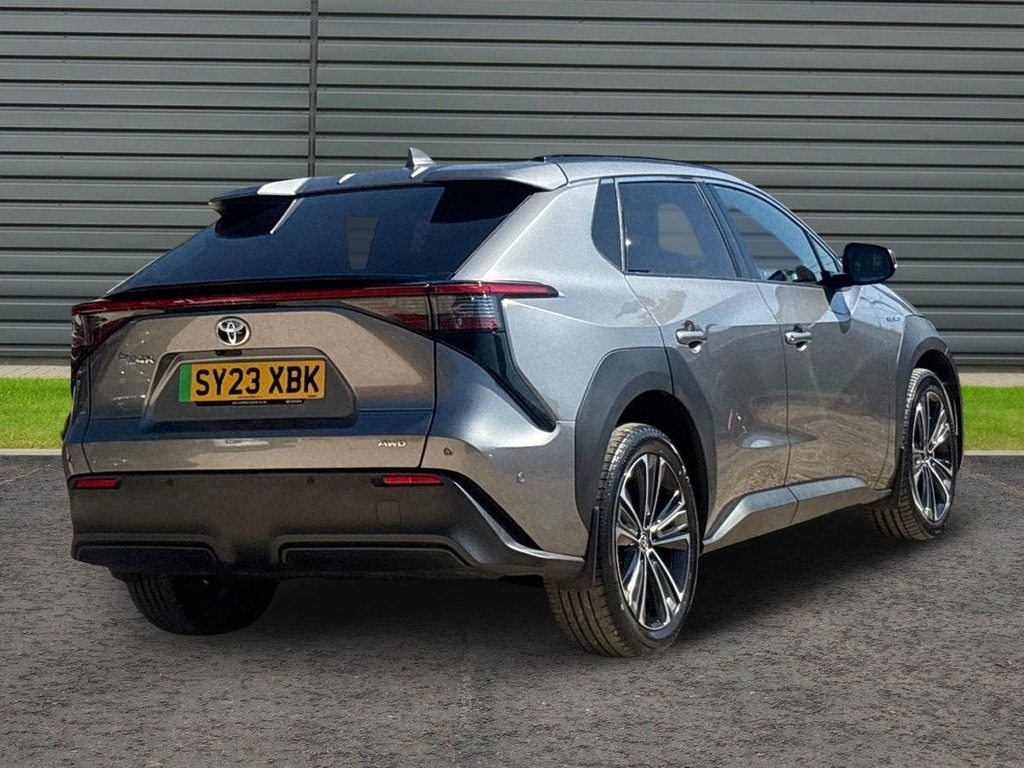 Toyota bZ4X 71.4Kwh Premiere Edition Suv Awd Grey #3