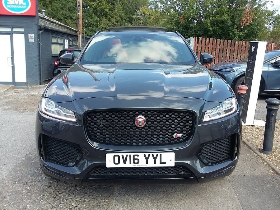 Jaguar F-Pace 3.0 3.0 V6 S Suv Awd Grey #3