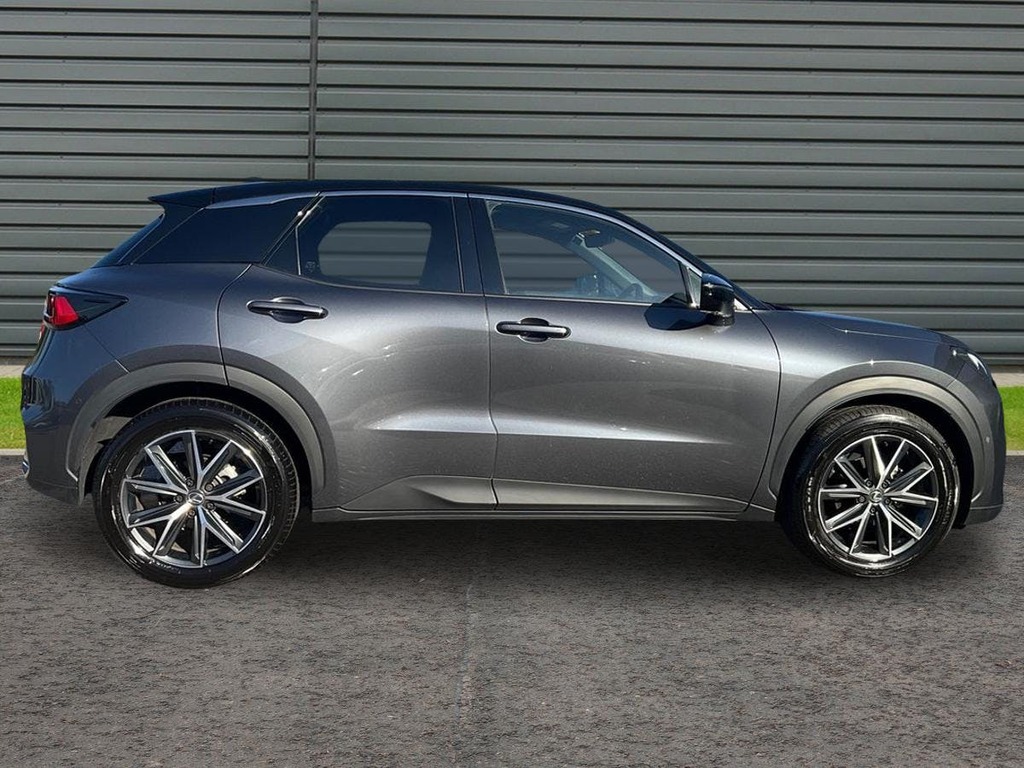 Lexus LBX 1.5 Vvt Ie Takumi Suv Hybrid E Cvt Black #2