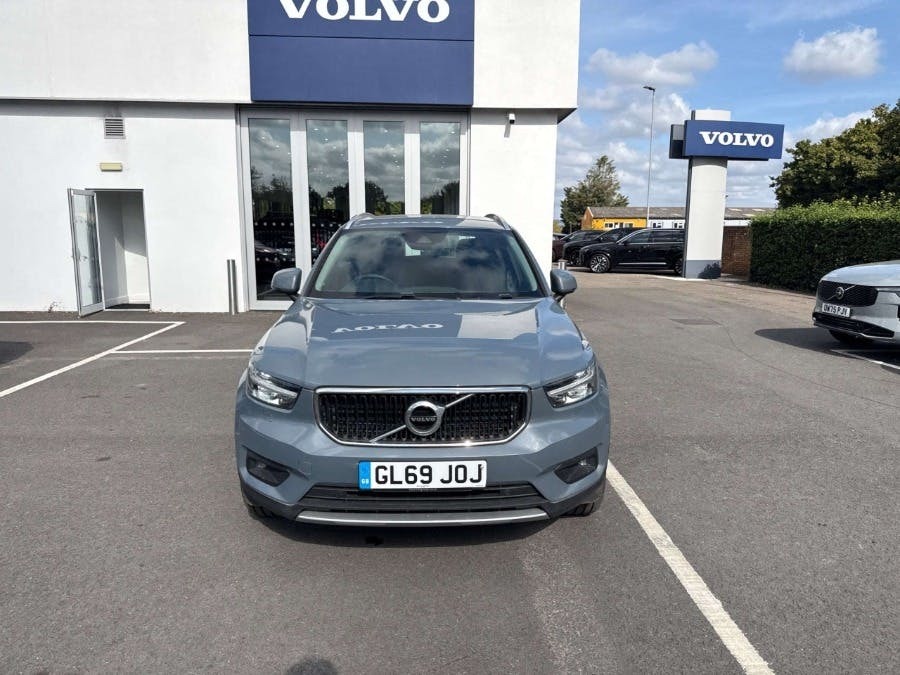 Volvo XC40 1.5 T3 Momentum Pro Suv GL69JOJ Grey #2