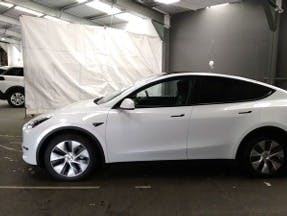 Tesla Model Y 0.0 LA72ANL White #2