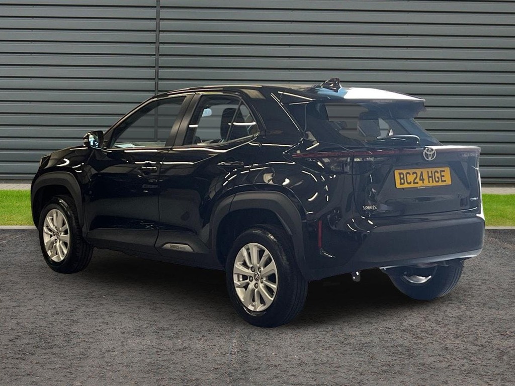 Toyota Yaris Cross 1.5 Vvt-h Icon Suv Hybrid E Cvt Black #5