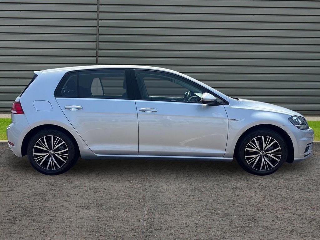 Volkswagen Golf 1.5 Tsi Evo Se Hatchback Silver #2