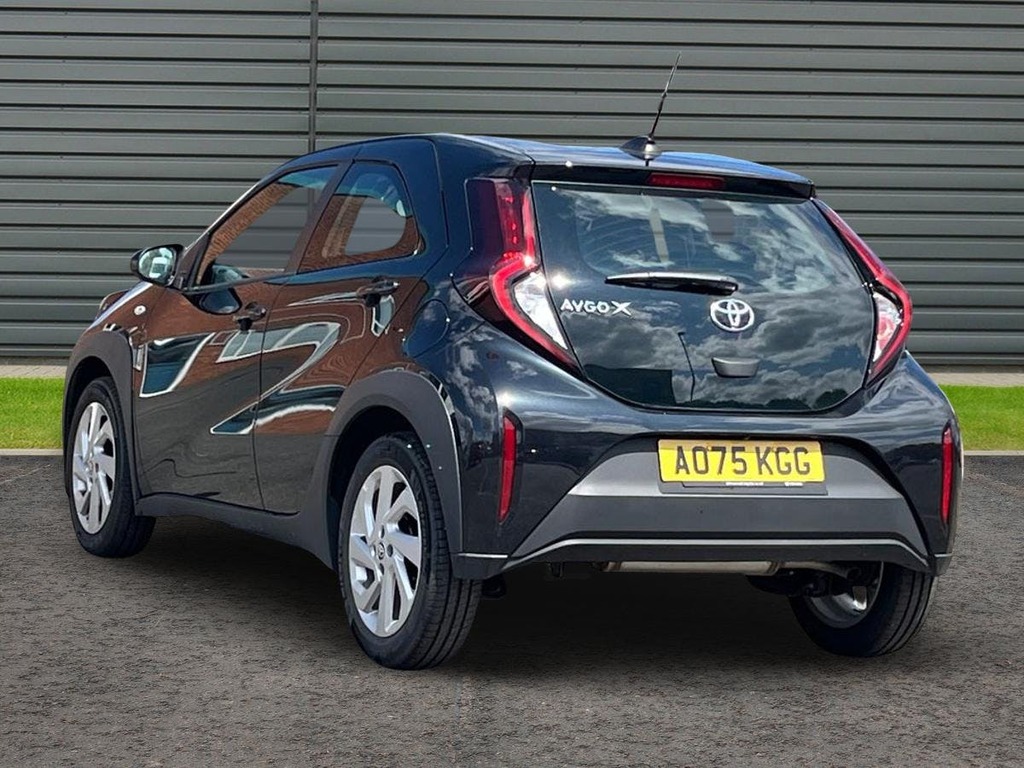 Toyota Aygo X 1.0 Vvt I Pure Hatchback Black #5