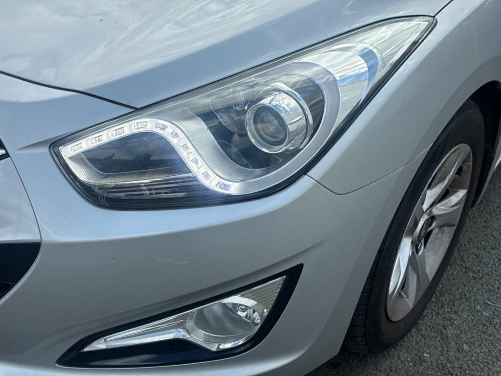 Hyundai I40 Bluetooth White #29
