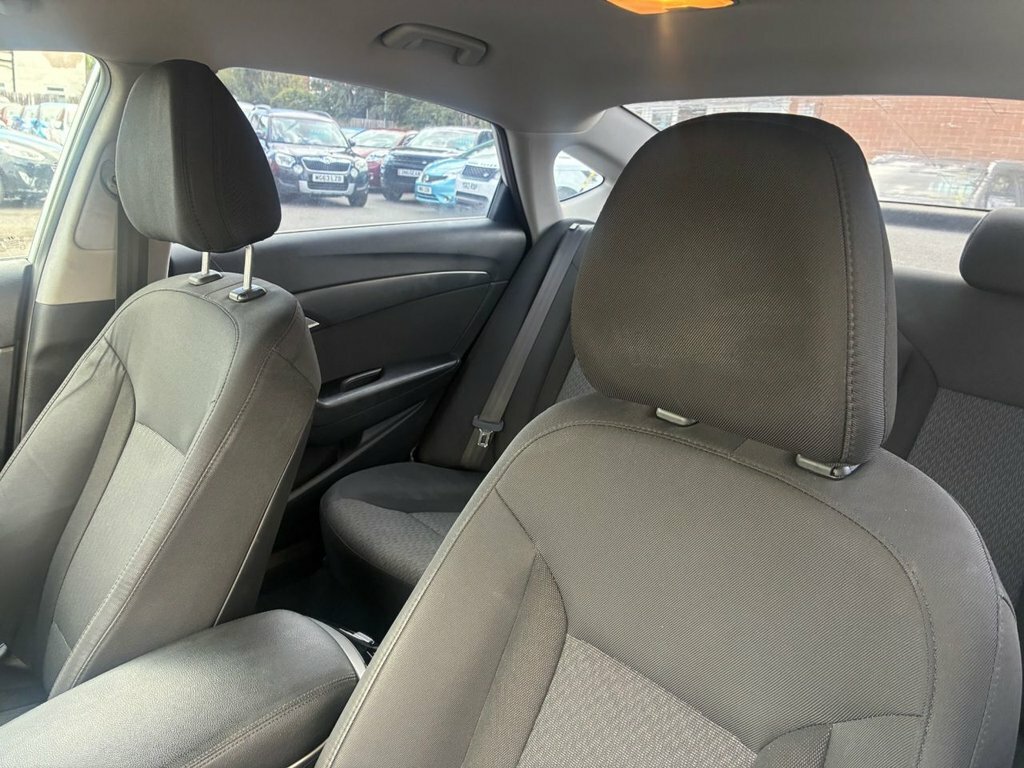 Hyundai I40 Bluetooth White #17