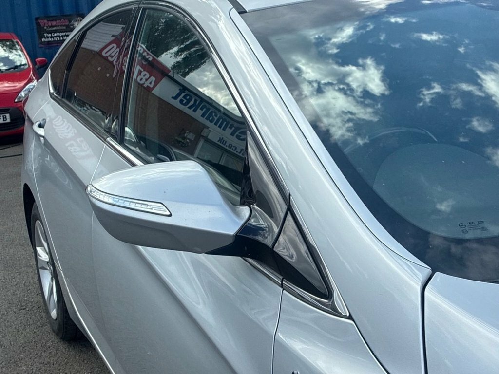Hyundai I40 Bluetooth White #31