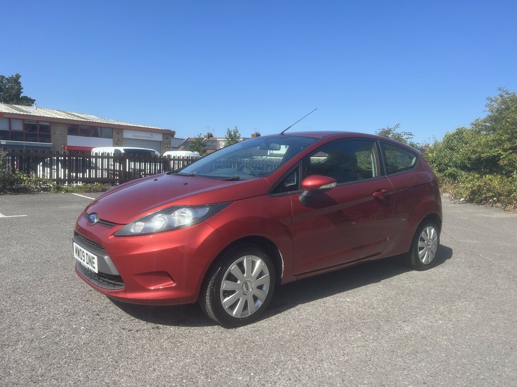 Ford Fiesta 1.3 Style 200909 MW09DNE Red #4
