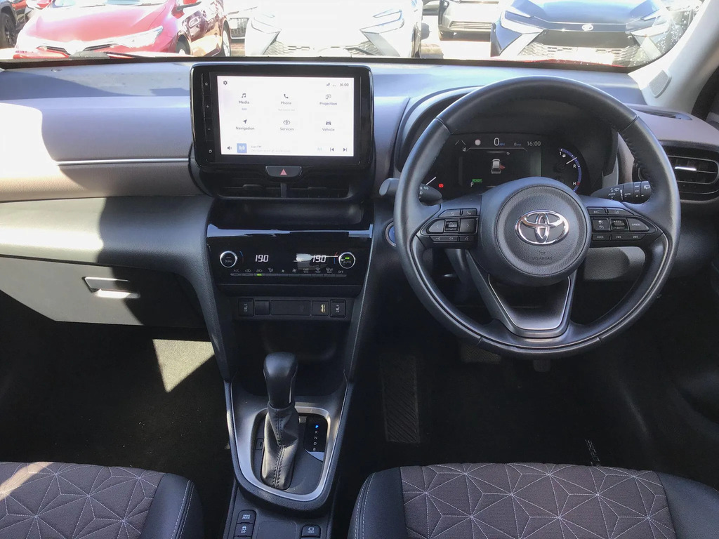 Toyota Yaris Cross 1.5 Vvt-h Excel E-cvt Euro 6 Ss YY73DXA  #6