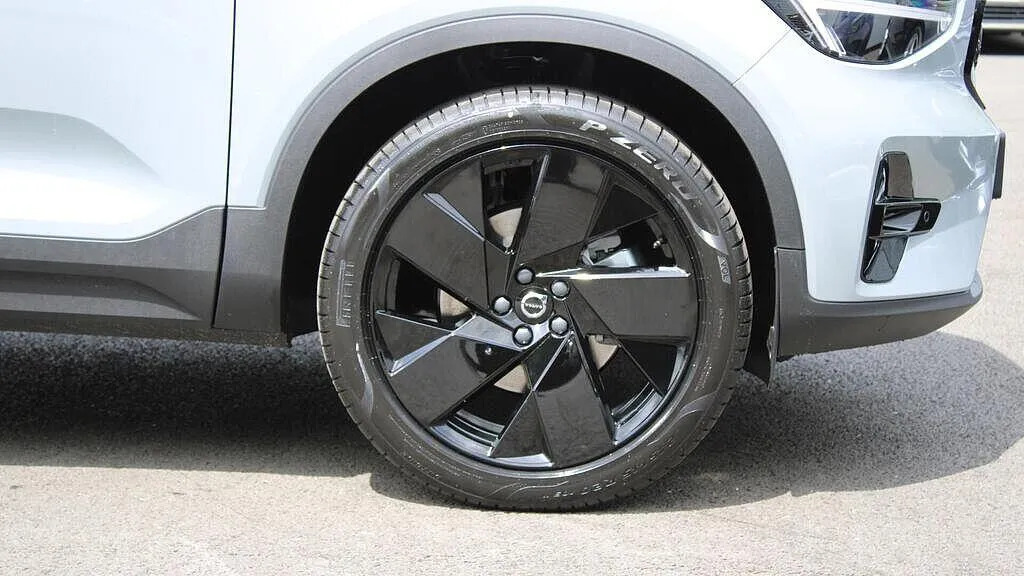 Volvo XC40 2.0 B3 Mhev Plus Black Edition Dct Euro 6 S #5