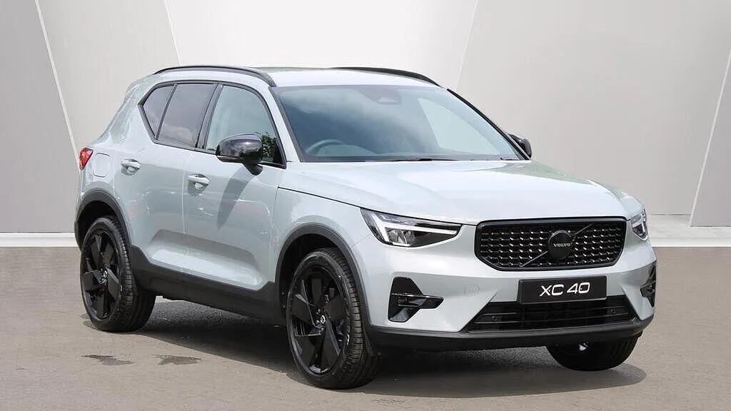 Volvo XC40 2.0 B3 Mhev Plus Black Edition Dct Euro 6 S