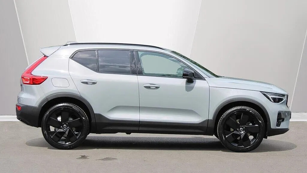 Volvo XC40 2.0 B3 Mhev Plus Black Edition Dct Euro 6 S #2