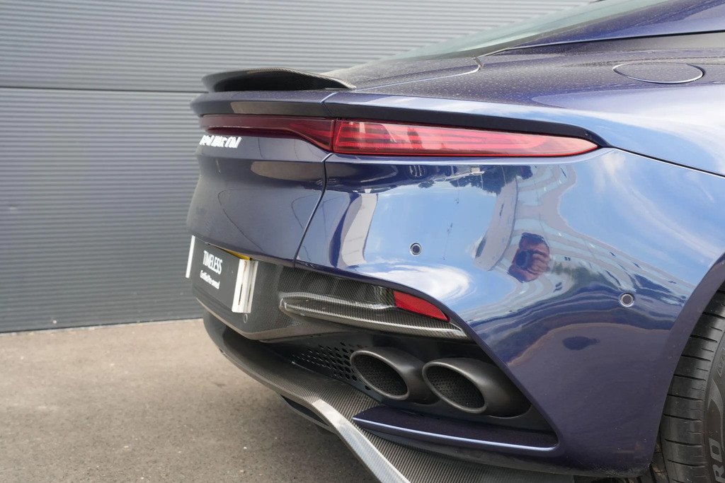 Aston Martin DBS Automatic Grey #44