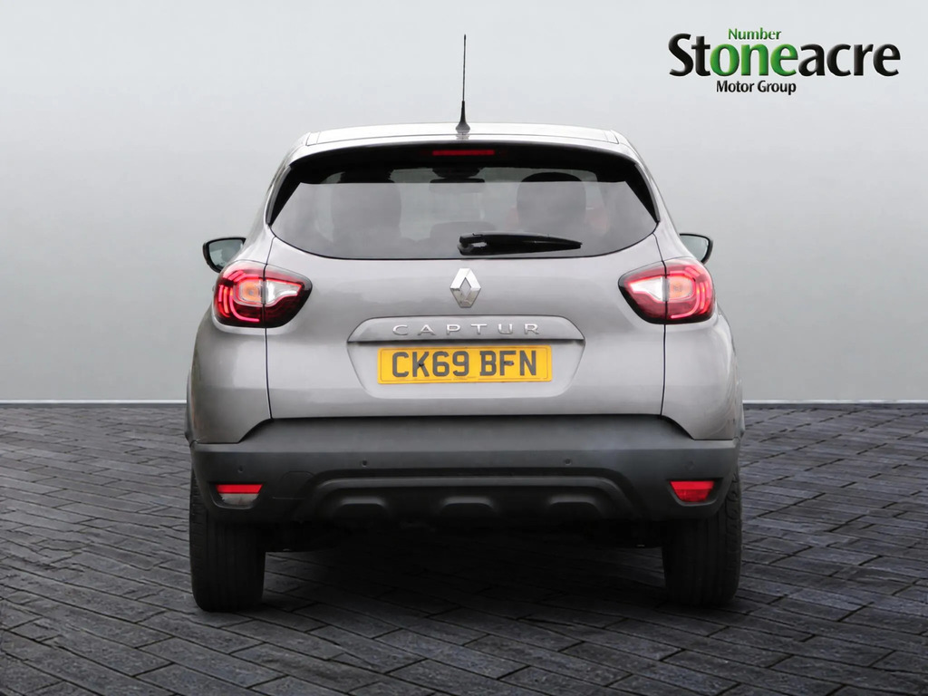 Renault Captur 0.9 Tce 90 Iconic CK69BFN #4