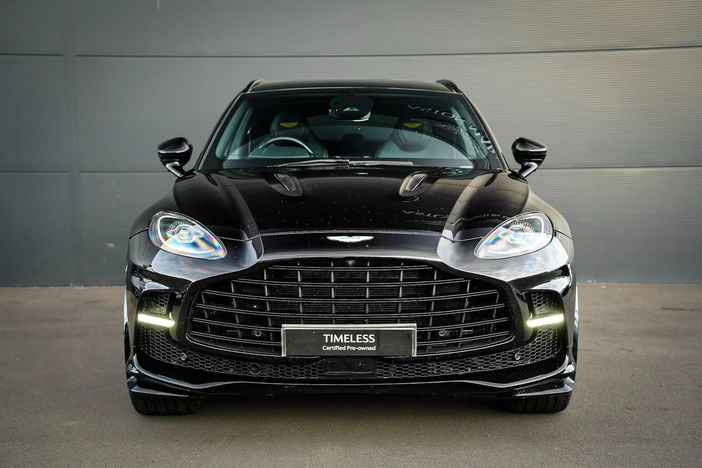 Aston Martin DBX 4.0 V8 707 Suv  #2