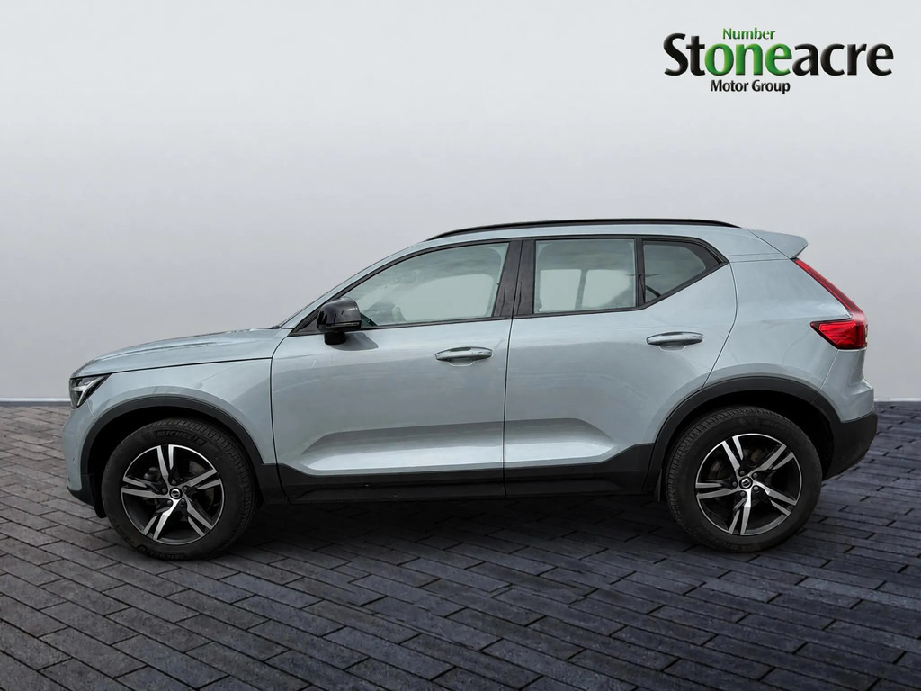 Volvo XC40 2.0 B3p Plus Dark YB23HVF #5