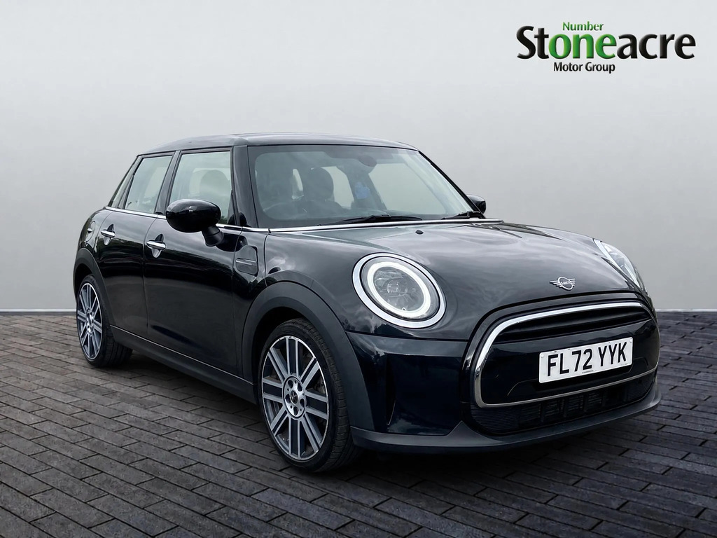 Mini Hatch 1.5 Cooper Exclusive Steptronic Euro 6 Ss FL72YYK