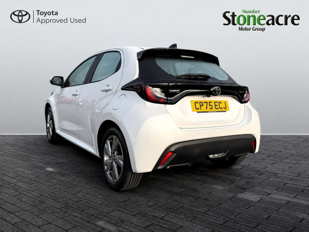 Toyota Yaris 1.5 Hybrid Icon CP75ECJ #5