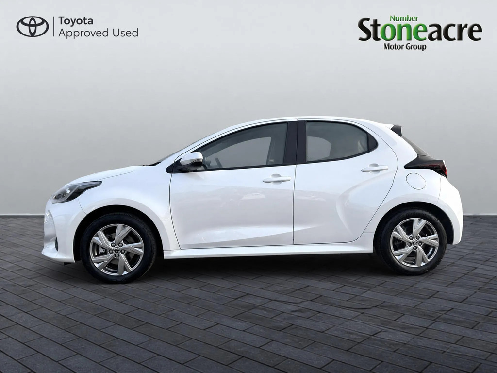 Toyota Yaris 1.5 Hybrid Icon CP75ECJ #6
