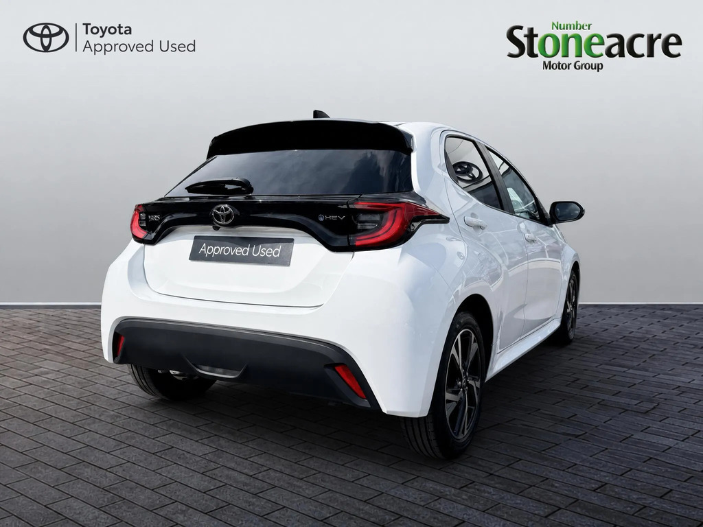 Toyota Yaris 1.5 Hybrid Design NU75PZH  #3