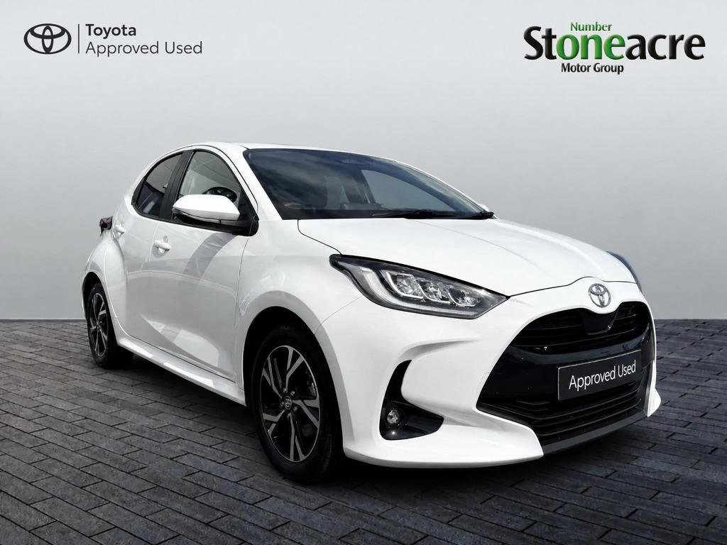 Toyota Yaris 1.5 Hybrid Design 