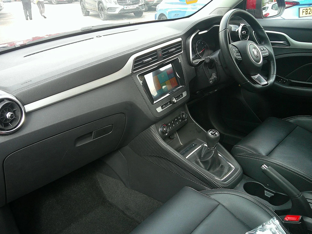 MG ZS Exclusive White #15