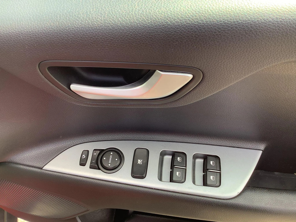 Kia Stonic 1.0T Gdi 48V Gt-line S Dct Red #23