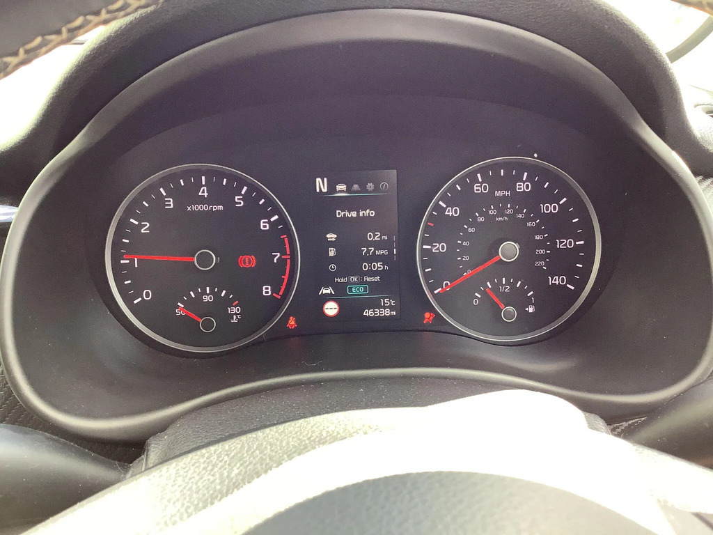 Kia Stonic 1.0T Gdi 48V Gt-line S Dct Red #27