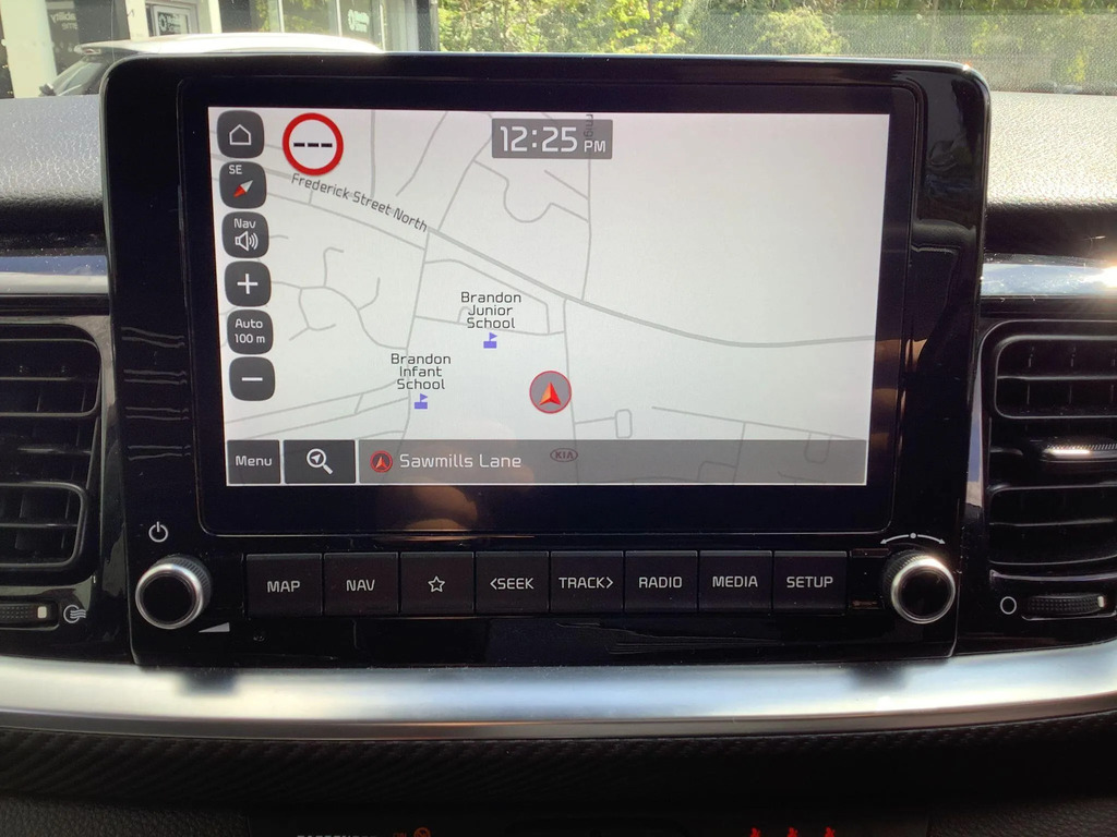 Kia Stonic 1.0T Gdi 48V Gt-line S Dct Red #24