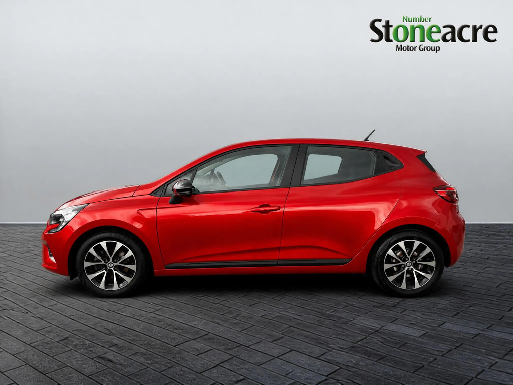 Renault Clio Hatchback YT73WLD #3