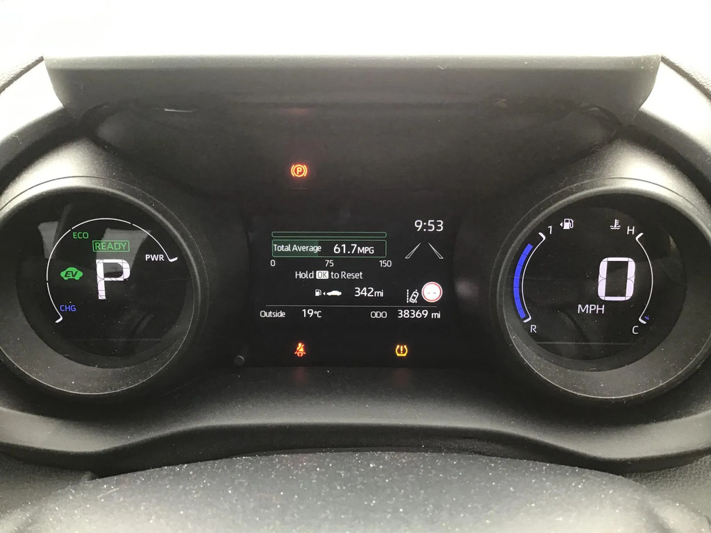 Toyota Yaris 1.6 Awd Circuit Pack Black #12