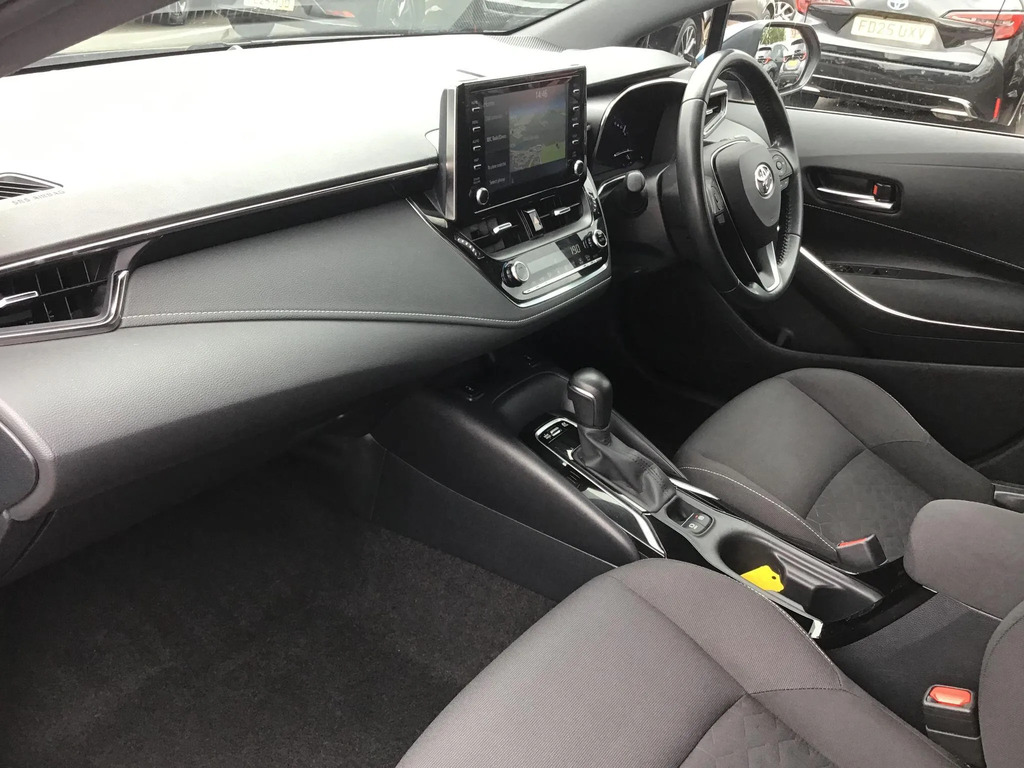 Toyota Corolla 1.8 Vvt-i Hybrid Icon Tech YT22FLZ  #5